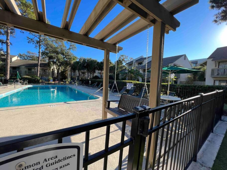 Spacious, Cozy Villa W/Parking In Coligny Villas Hilton Head Island Εξωτερικό φωτογραφία
